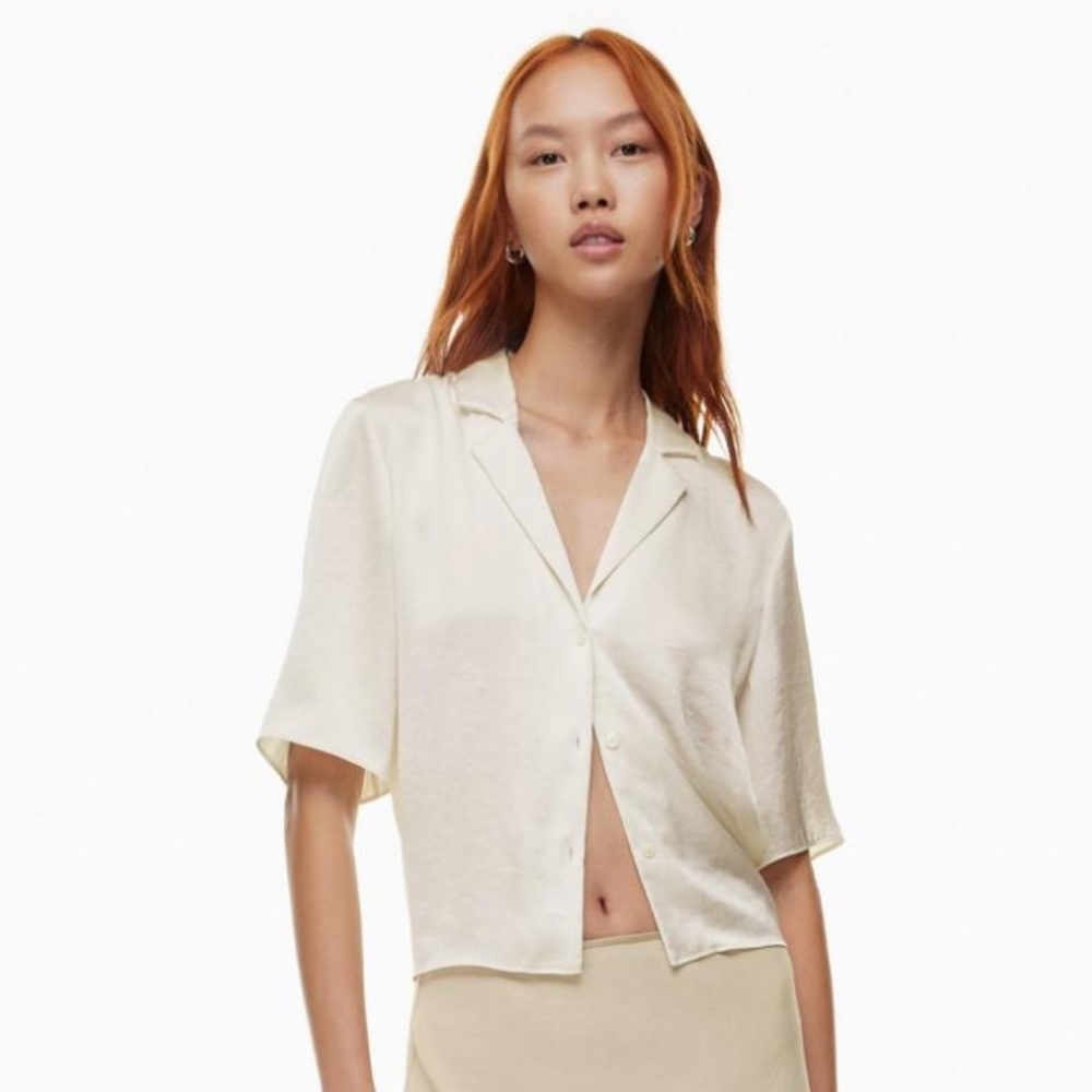Aritzia Wilfred Beso Satin Shirt (2XS)